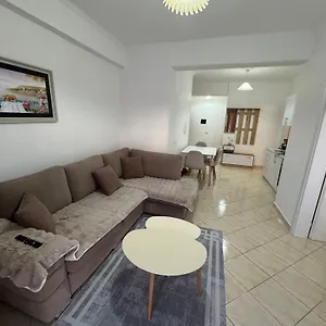 Apartment Comfort Promenade, Sarandë